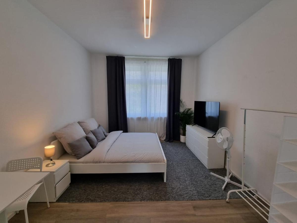 Susse Marie 4 Apartment คาร์ลสรูเฮอ ภายนอก รูปภาพ