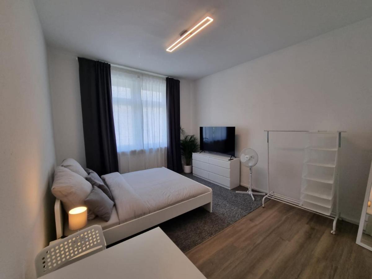 Susse Marie 4 Apartment คาร์ลสรูเฮอ ภายนอก รูปภาพ